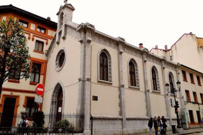 Convento Congregación Siervas de Jesús de la Caridad - Oviedo