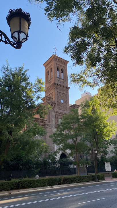 Parroquia de San Fermín de los Navarros