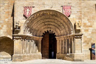 Puente de la Reina - Iglesia de Santiago - Puente la Reina