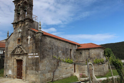 Iglesia de San Esteban de Cesullas - O Burgo
