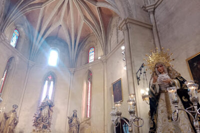 Iglesia De Santa Maria De La Asuncion - Sevilla