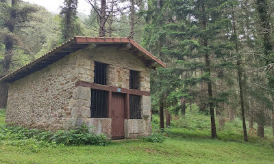 Ermita aitagurutzekoa - Mañaria