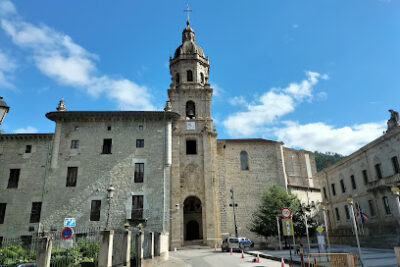 Parroquia San Pedro Apóstol de Bergara - Vergara