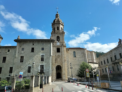 Parroquia San Pedro Apóstol de Bergara
