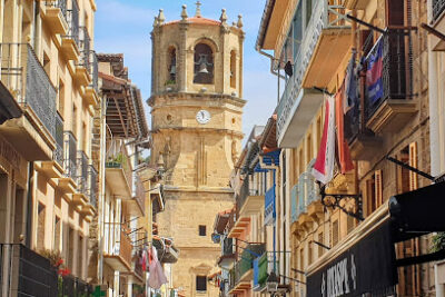 Salbatore Santuaren Eliza/Iglesia de San Salvador - Guetaria