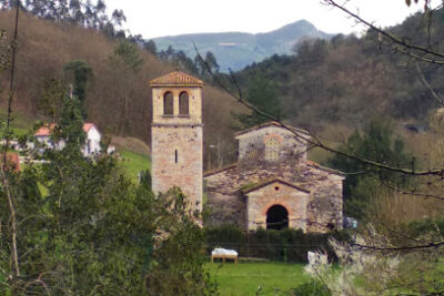 Iglesia de San Pedro de Nora - La Barquera