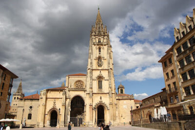 Plaza de la Catedral - Oviedo