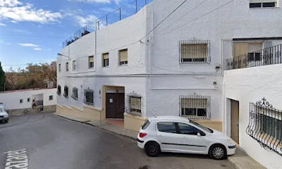 Iglesia HH. Franciscanos de Cruz Blanca - Almería