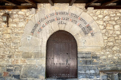 Santa María de Legendika - Pedernales