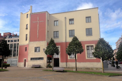 Parroquia de San Javier - Oviedo