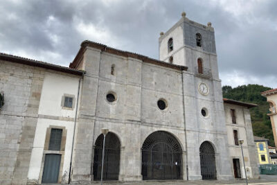 Iglesia Santa María La Mayor - Pravia