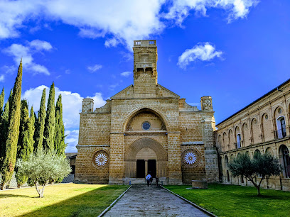 Monasterio de Santa María la Real de la Oliva