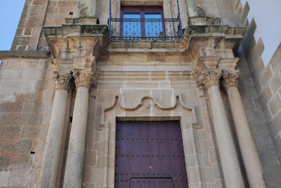 Convento de la compañía de Jesús - Cáceres