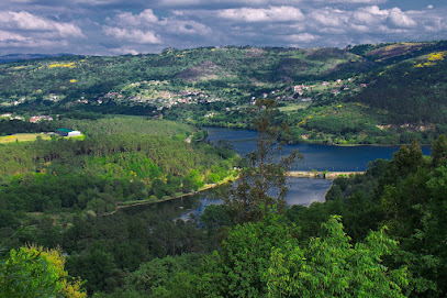 Igrexa de San Xillao de Ribela