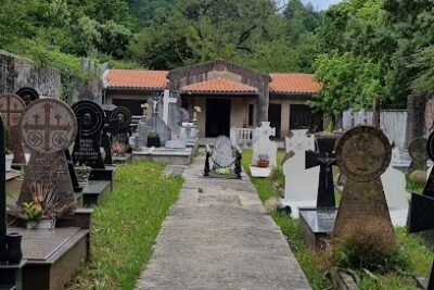 Santuario Tumba,de Sabino Arana - Pedernales