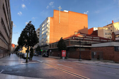 Parroquia de San Pablo de la Argañosa - Oviedo