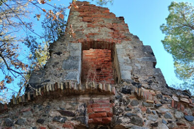 Castillo y Ermita de San Llop. Ruinas. - Sant Dalmai