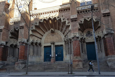 Iglesia del Hospital de la Santa Cruz y San Pablo - Barcelona