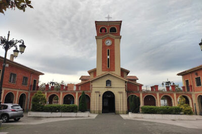 Parroquia de la Natividad de Nuestra Señora - Oviedo