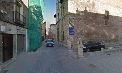 Santuario Exvoto de barco del siglo XVI. - León