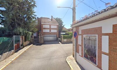 Iglesia pretresmaries - Cabanillas del Campo